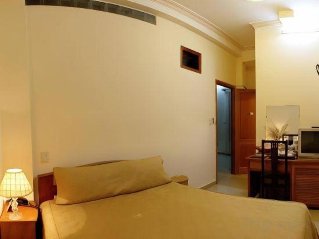 Gold Night Hotel Dalat Luaran gambar