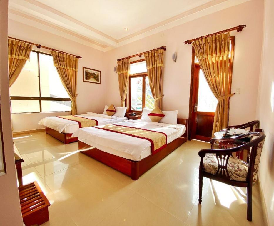 Gold Night Hotel Dalat Luaran gambar