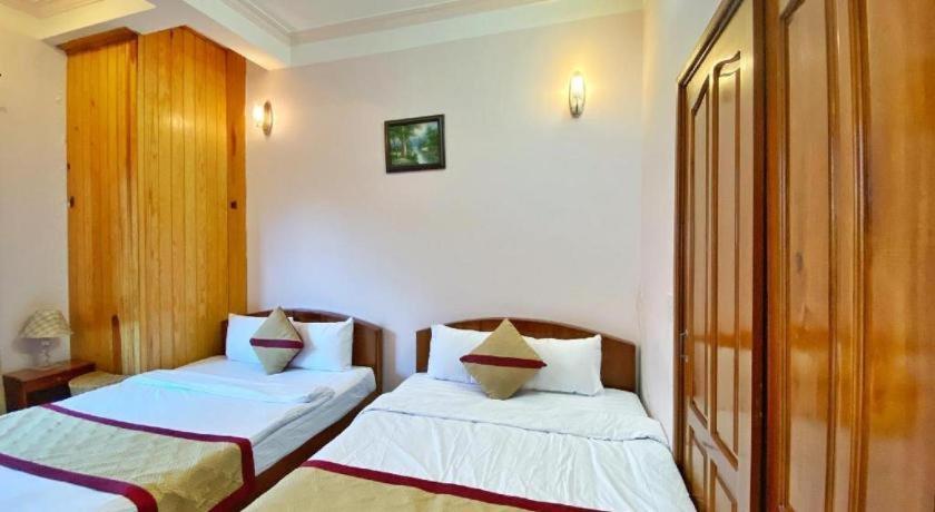 Gold Night Hotel Dalat Luaran gambar