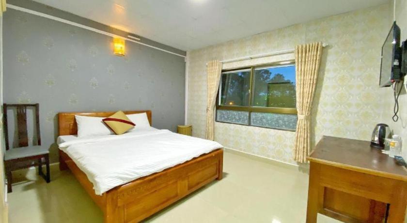 Gold Night Hotel Dalat Luaran gambar